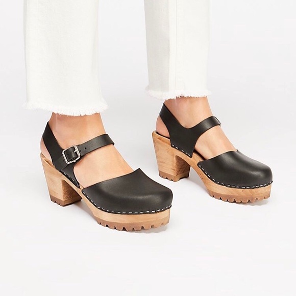 mia clogs nordstrom